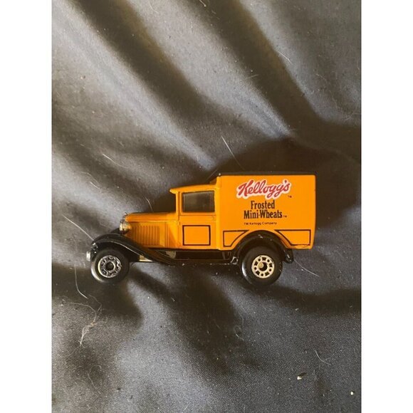 Kellogg's frosted Mini wheats  Diecast Truck Vintage Orange - Picture 1 of 4